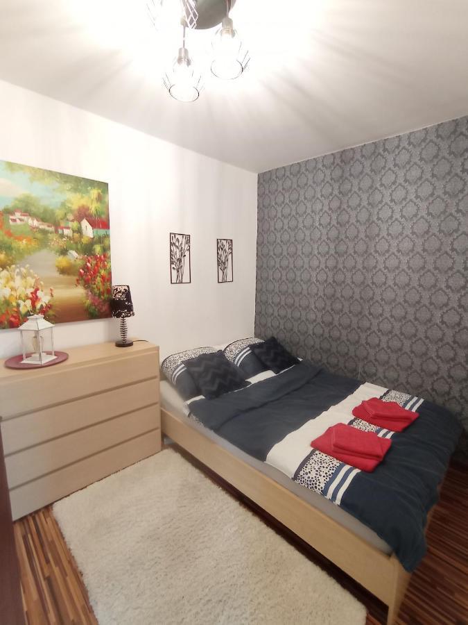 Mk Apartament III Rzeszów Exterior foto
